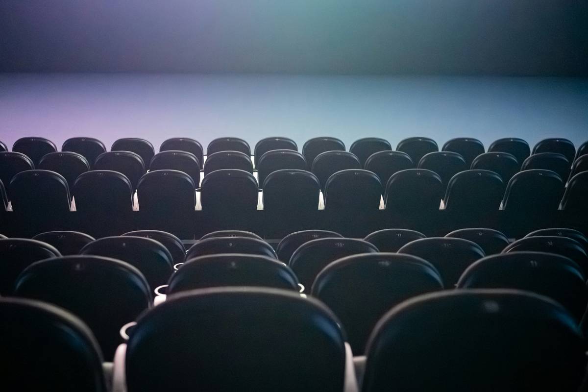 Home Theater Recliner With Cup Holder: 7 Proven Tips to Avoid Costly Mistakes